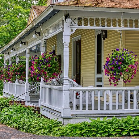 Rockwell Falls Inn And Wine Bar レイク・ルザーン エクステリア 写真