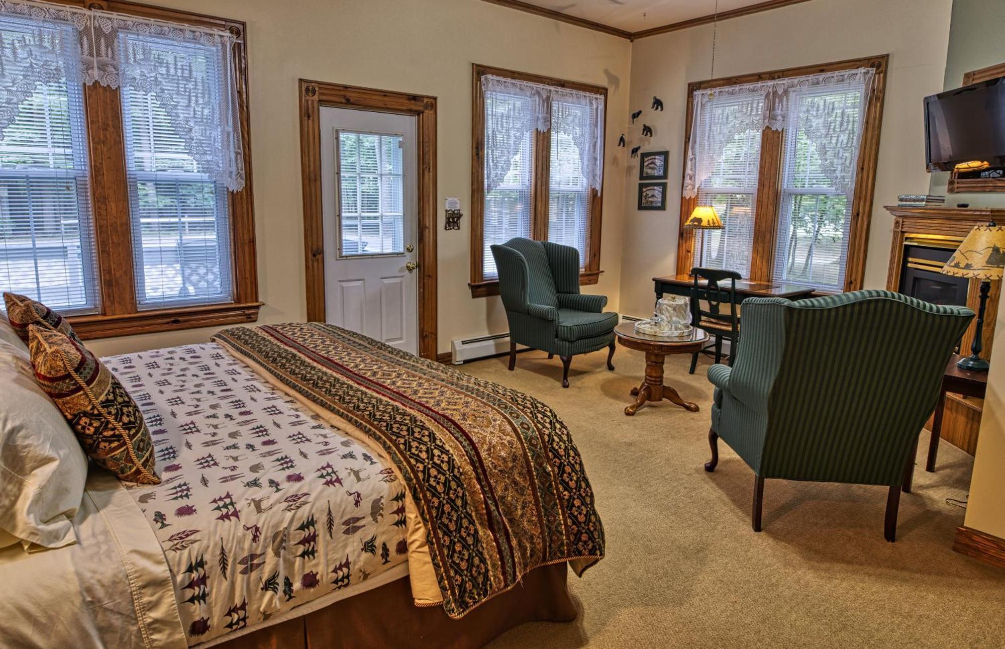 Rockwell Falls Inn And Wine Bar レイク・ルザーン 部屋 写真