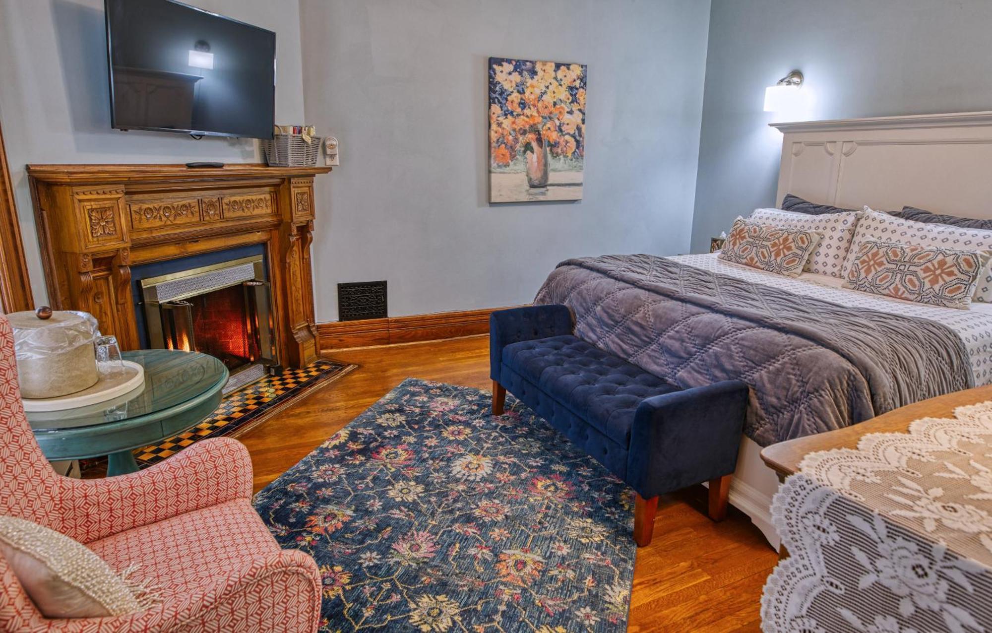 Rockwell Falls Inn And Wine Bar レイク・ルザーン 部屋 写真